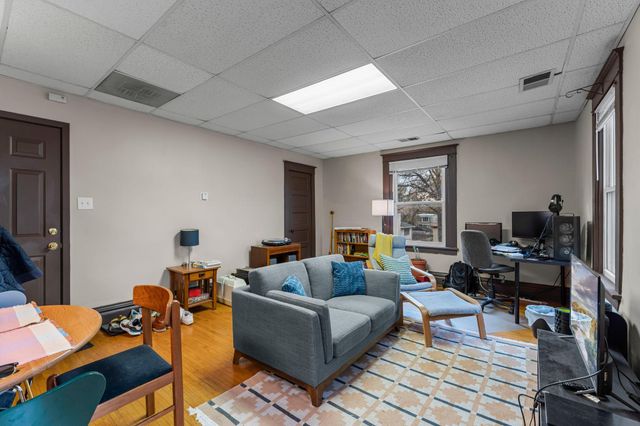 1523 3rd Street NE, Minneapolis, MN 55413