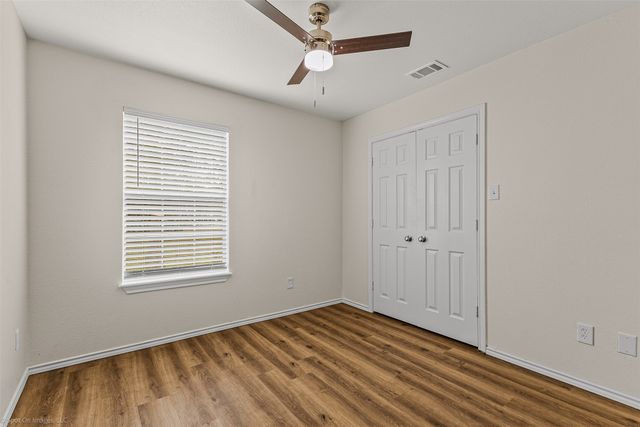 618 Pine Street, Bonham, TX 75418