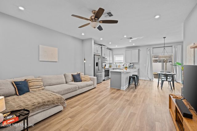 12050 CALVESTA Street, Jacksonville, FL 32256