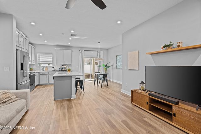 12050 CALVESTA Street, Jacksonville, FL 32256