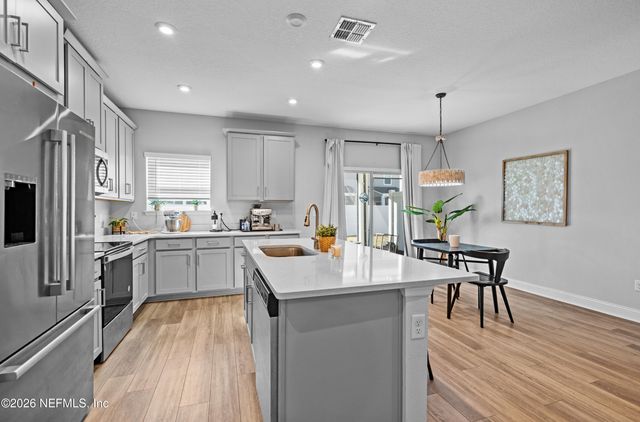 12050 CALVESTA Street, Jacksonville, FL 32256