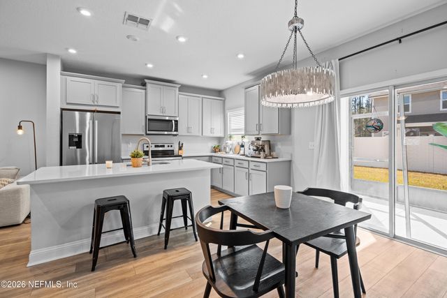 12050 CALVESTA Street, Jacksonville, FL 32256