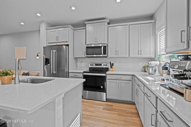 12050 CALVESTA Street, Jacksonville, FL 32256