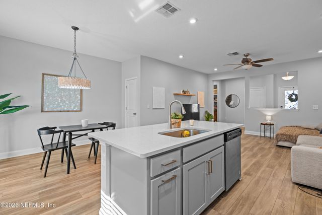 12050 CALVESTA Street, Jacksonville, FL 32256