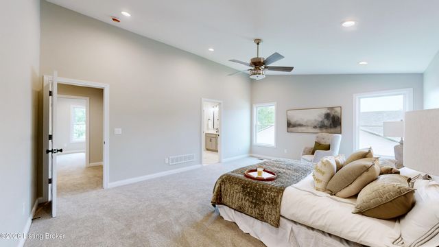8205 Roseborough Rd, Louisville, KY 40228