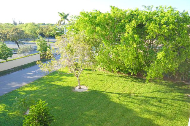 401 Southampton A 401, West Palm Beach, FL 33417