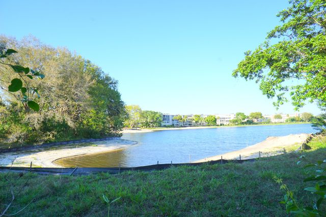 401 Southampton A 401, West Palm Beach, FL 33417