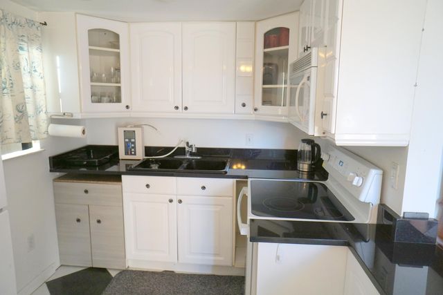 401 Southampton A 401, West Palm Beach, FL 33417