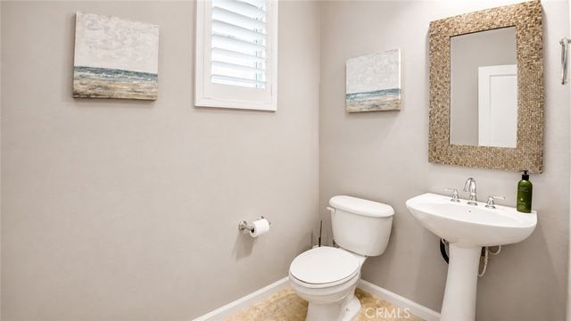 5429 Strand 103, Hawthorne, CA 90250