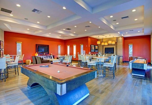 5429 Strand 103, Hawthorne, CA 90250