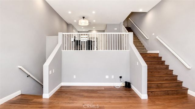 5429 Strand 103, Hawthorne, CA 90250
