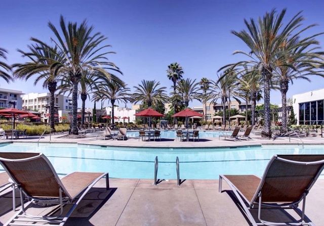 5429 Strand 103, Hawthorne, CA 90250