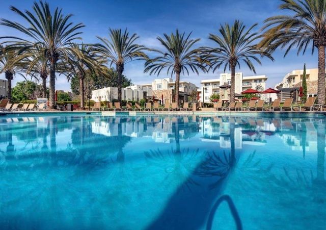 5429 Strand 103, Hawthorne, CA 90250
