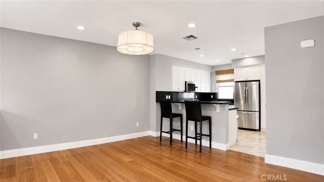 5429 Strand 103, Hawthorne, CA 90250