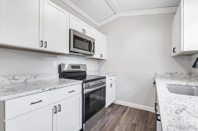 19034 Royal Drive, Warrenton, MO 63383