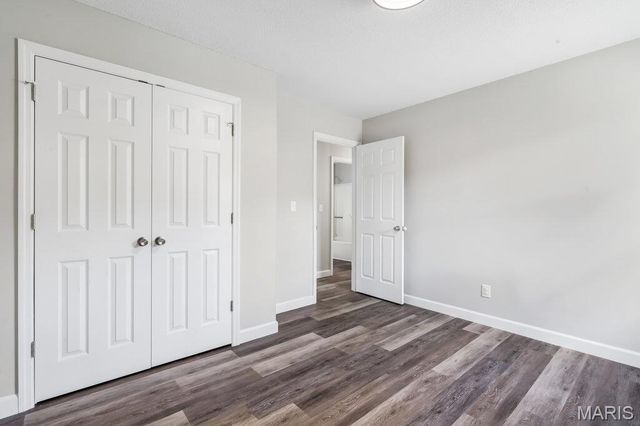 19034 Royal Drive, Warrenton, MO 63383