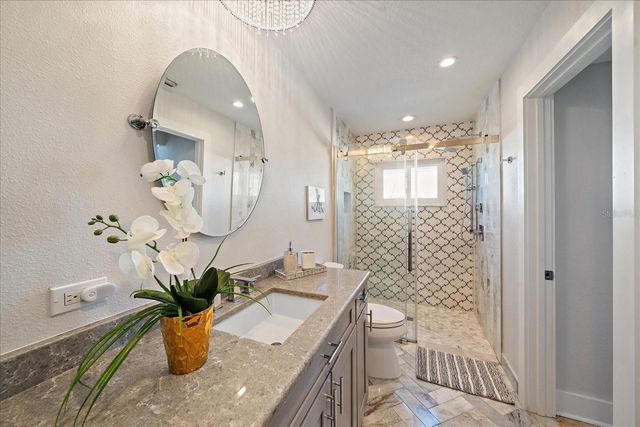 412 S CASEY KEY ROAD, Nokomis, FL 34275