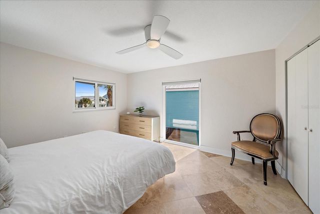 412 S CASEY KEY ROAD, Nokomis, FL 34275