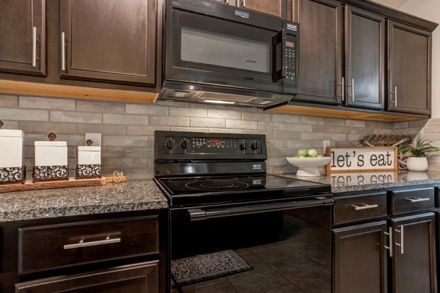 13615 Avenue W, Lubbock, TX 79423