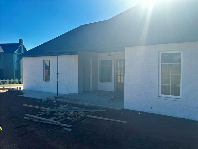 18436 Boardwalk Crossing, Norman, OK 73072