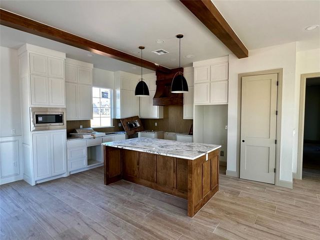 18436 Boardwalk Crossing, Norman, OK 73072