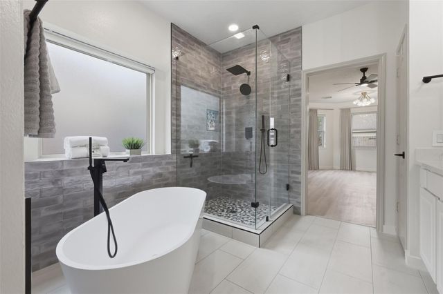 3406 Castle Pond Court, Pearland, TX 77584