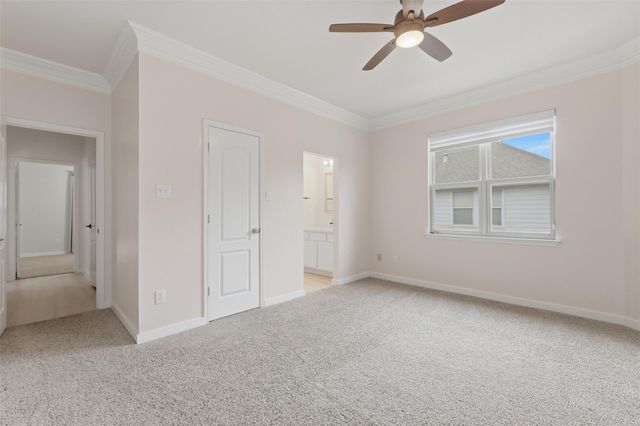 3406 Castle Pond Court, Pearland, TX 77584