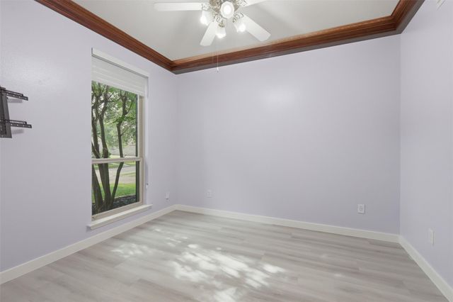 3406 Castle Pond Court, Pearland, TX 77584