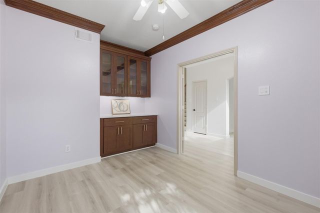 3406 Castle Pond Court, Pearland, TX 77584