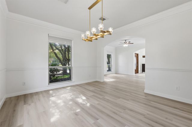 3406 Castle Pond Court, Pearland, TX 77584