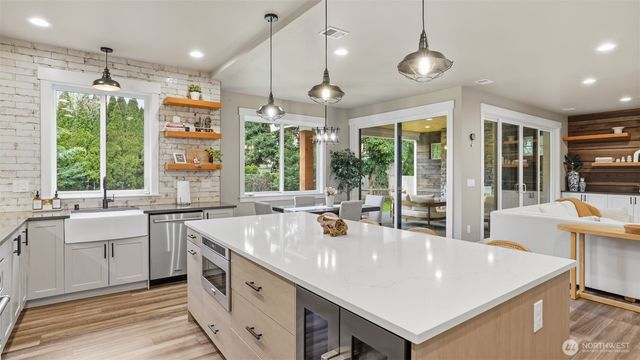 26518 127th Avenue SE, Kent, WA 98030