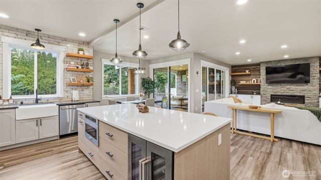 26518 127th Avenue SE, Kent, WA 98030