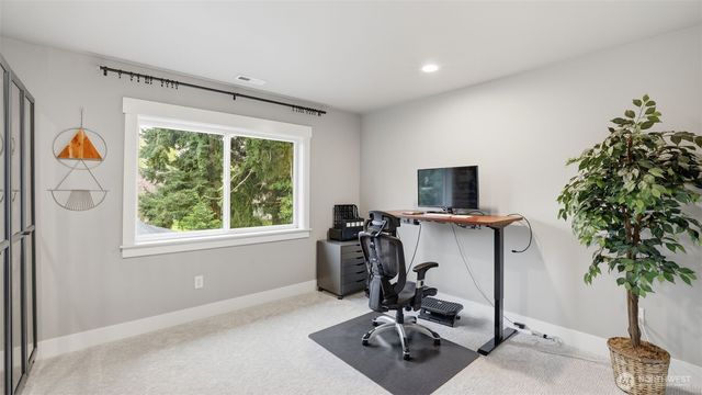 26518 127th Avenue SE, Kent, WA 98030