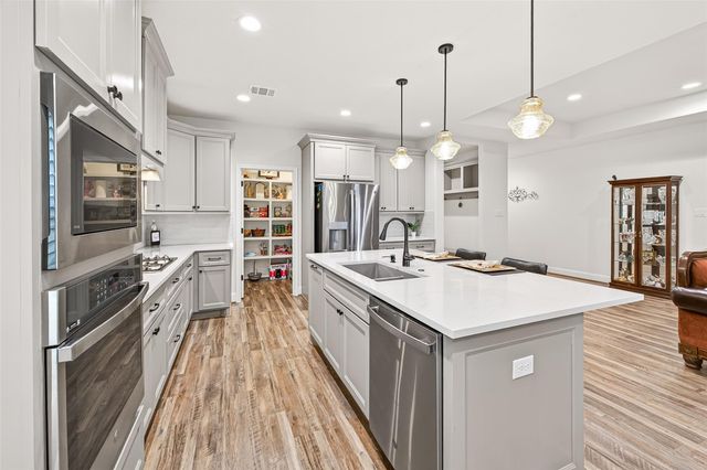 9531 Galveston Road, Orchard, TX 77485