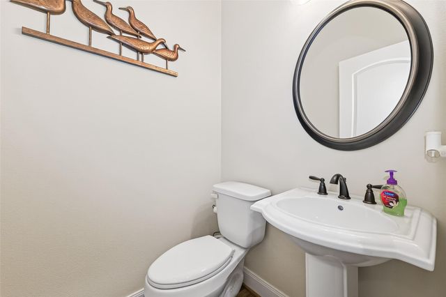 9531 Galveston Road, Orchard, TX 77485