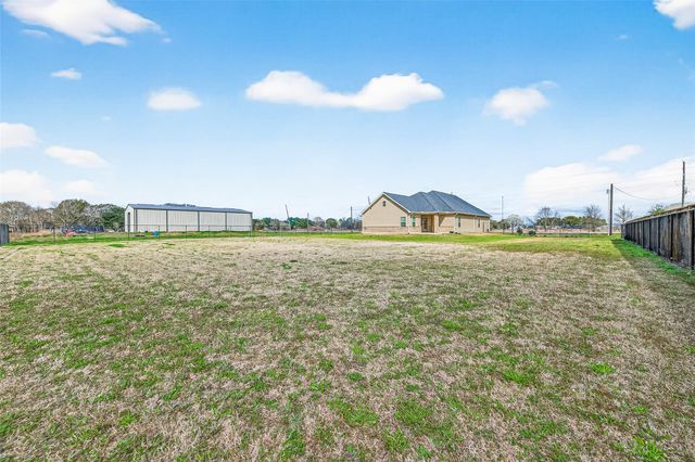 9531 Galveston Road, Orchard, TX 77485