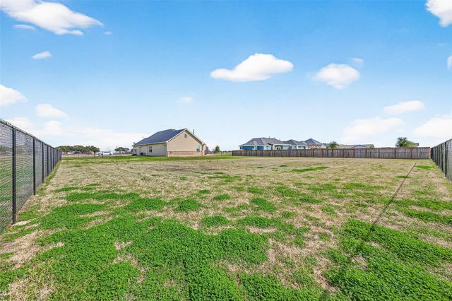 9531 Galveston Road, Orchard, TX 77485