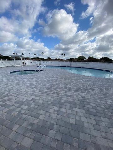 14760 Wildflower Lane, Delray Beach, FL 33446