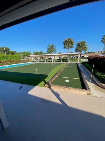 14760 Wildflower Lane, Delray Beach, FL 33446