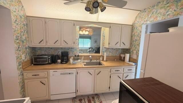 14760 Wildflower Lane, Delray Beach, FL 33446