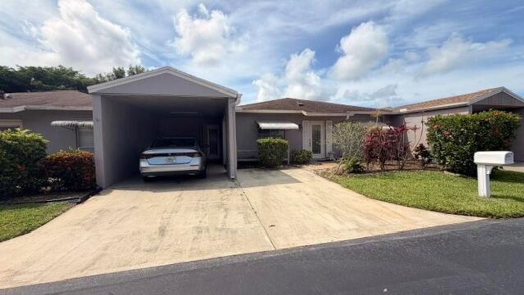14760 Wildflower Lane, Delray Beach, FL 33446