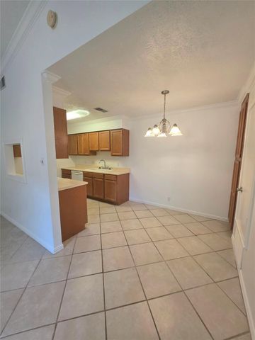 15208 Spring Hill LN, Pflugerville, TX 78660