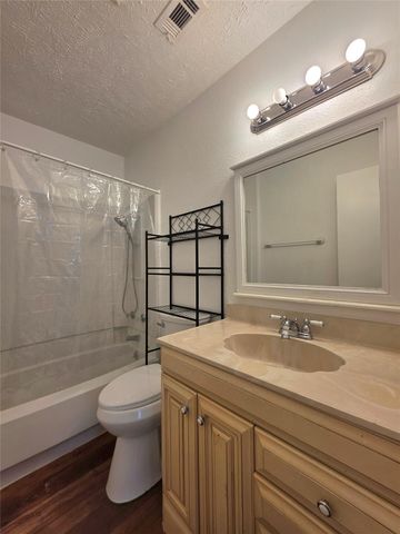 15208 Spring Hill LN, Pflugerville, TX 78660