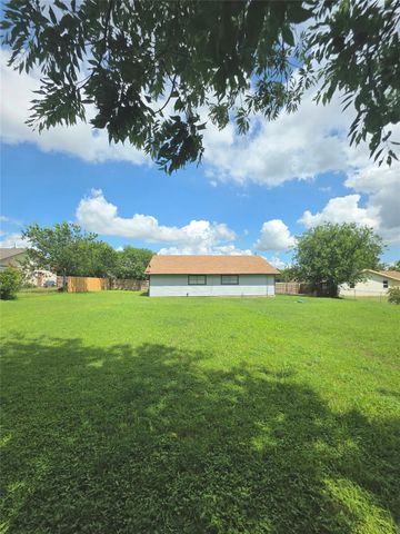 15208 Spring Hill LN, Pflugerville, TX 78660