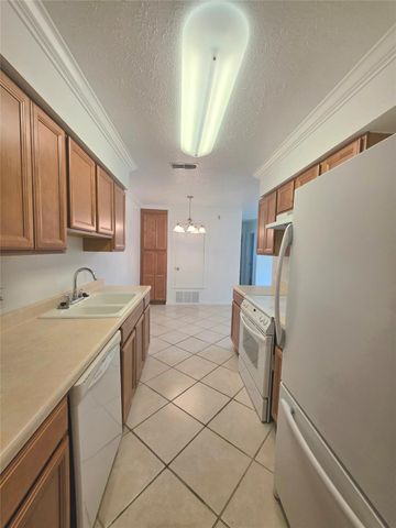 15208 Spring Hill LN, Pflugerville, TX 78660