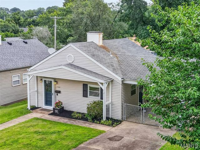 1540 Kraft Street, St Louis, MO 63139