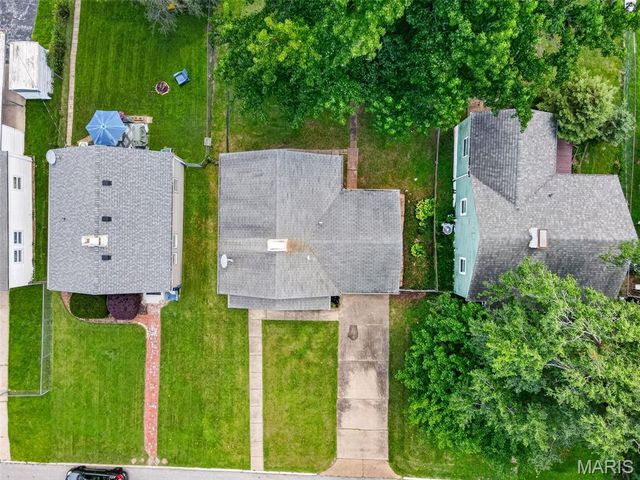 1540 Kraft Street, St Louis, MO 63139