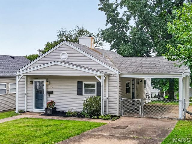 1540 Kraft Street, St Louis, MO 63139