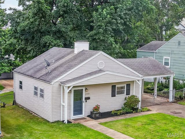 1540 Kraft Street, St Louis, MO 63139