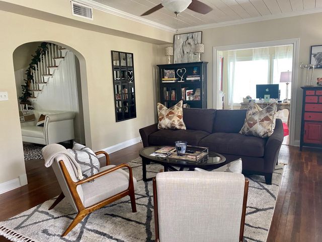 693 N 23rd, Beaumont, TX 77706